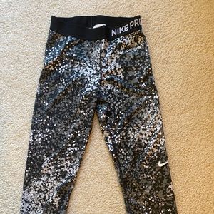 Nike pro leggings Capri length
